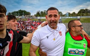 Maceratese in Serie D. Vinto lo spareggio con Montecchio ai calci di rigore