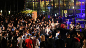 Aperitivi Universitari Internazionali a Camerino con i piatti delle nazioni degli studenti